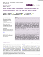 Does deciding not to participate in a lifestyle intervention for children with obesity affect the long-term weight change?